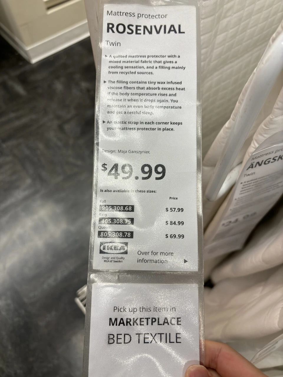 IKEAのマットレスプロテクターROSENVIALの札。ツインサイズ49.99ドル