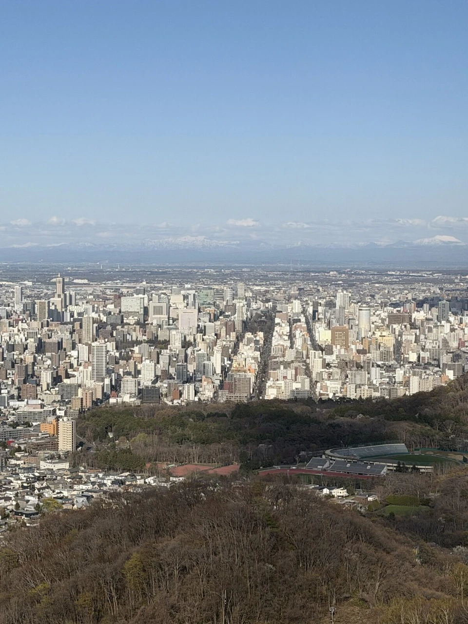 大倉山展望台から見た札幌中心部の高層ビル群